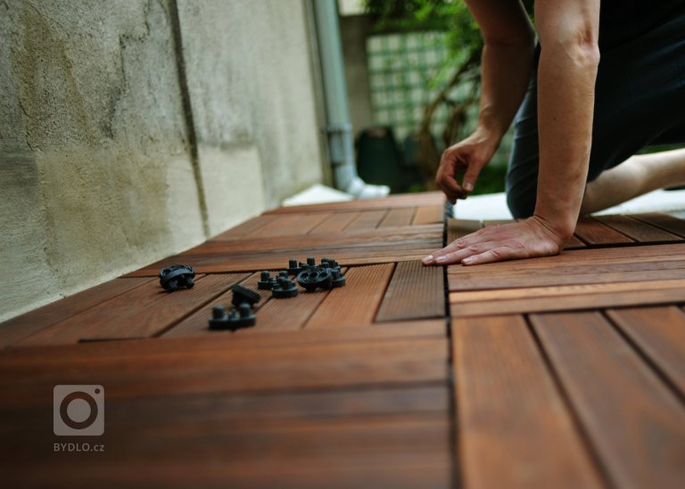 add picture to album