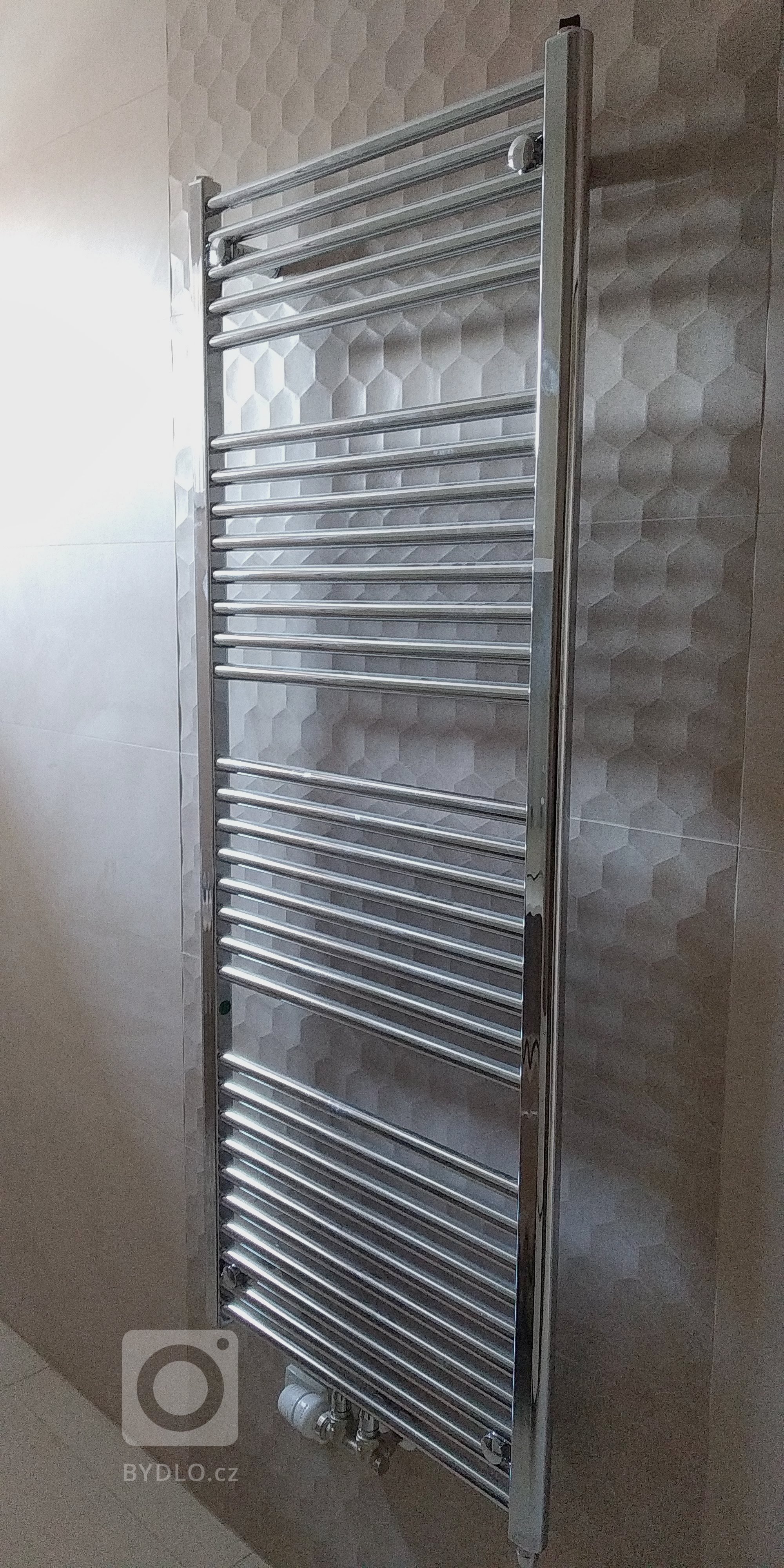 Byt s celkovou výměrou pouhých 56m2&nbsp;majitelům ve svém původním stavu již nevyhovoval. Problematický byl&nbsp;technický stav, tak hlavně i dispozice bytu.…