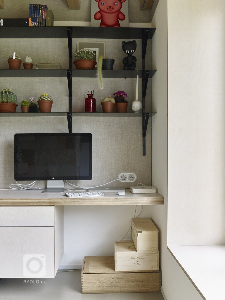 add picture to album