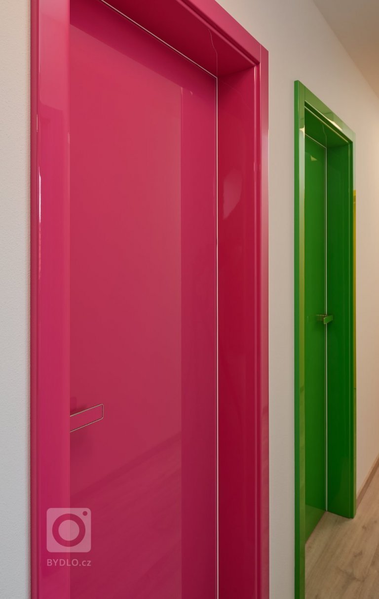 add picture to album