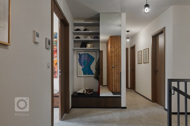 add picture to album