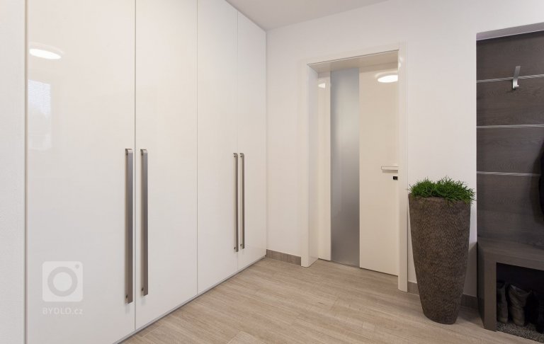 add picture to album