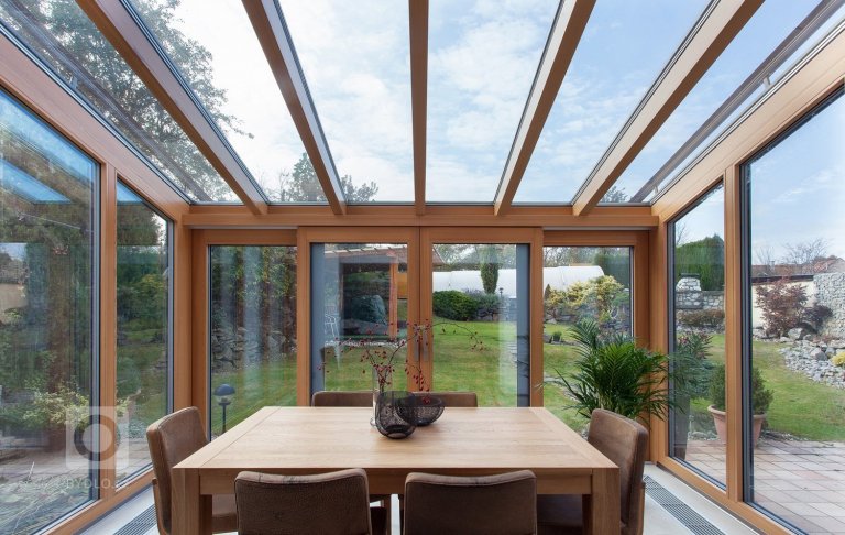 add picture to album