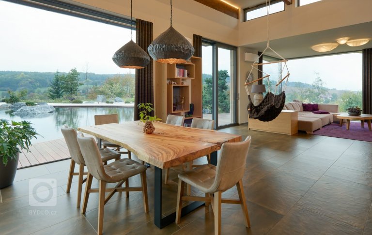 add picture to album