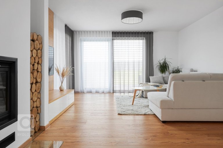 add picture to album