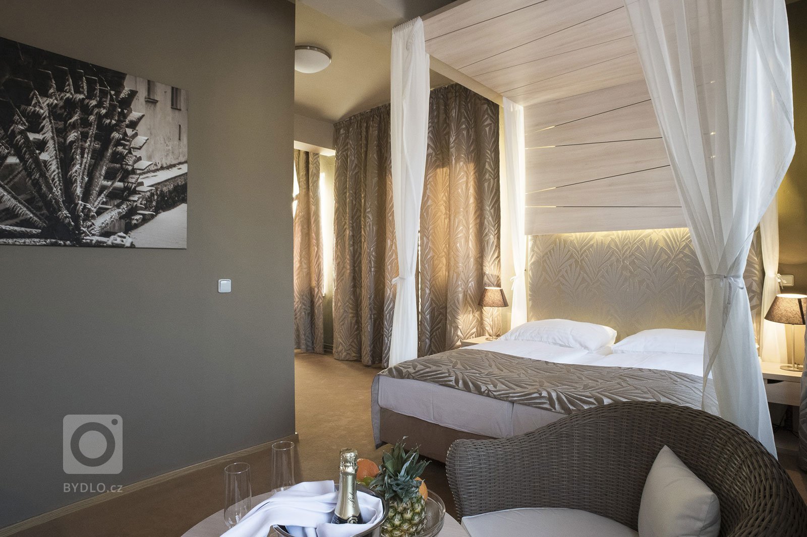 HOTEL KAMPA GARDEN POKOJE