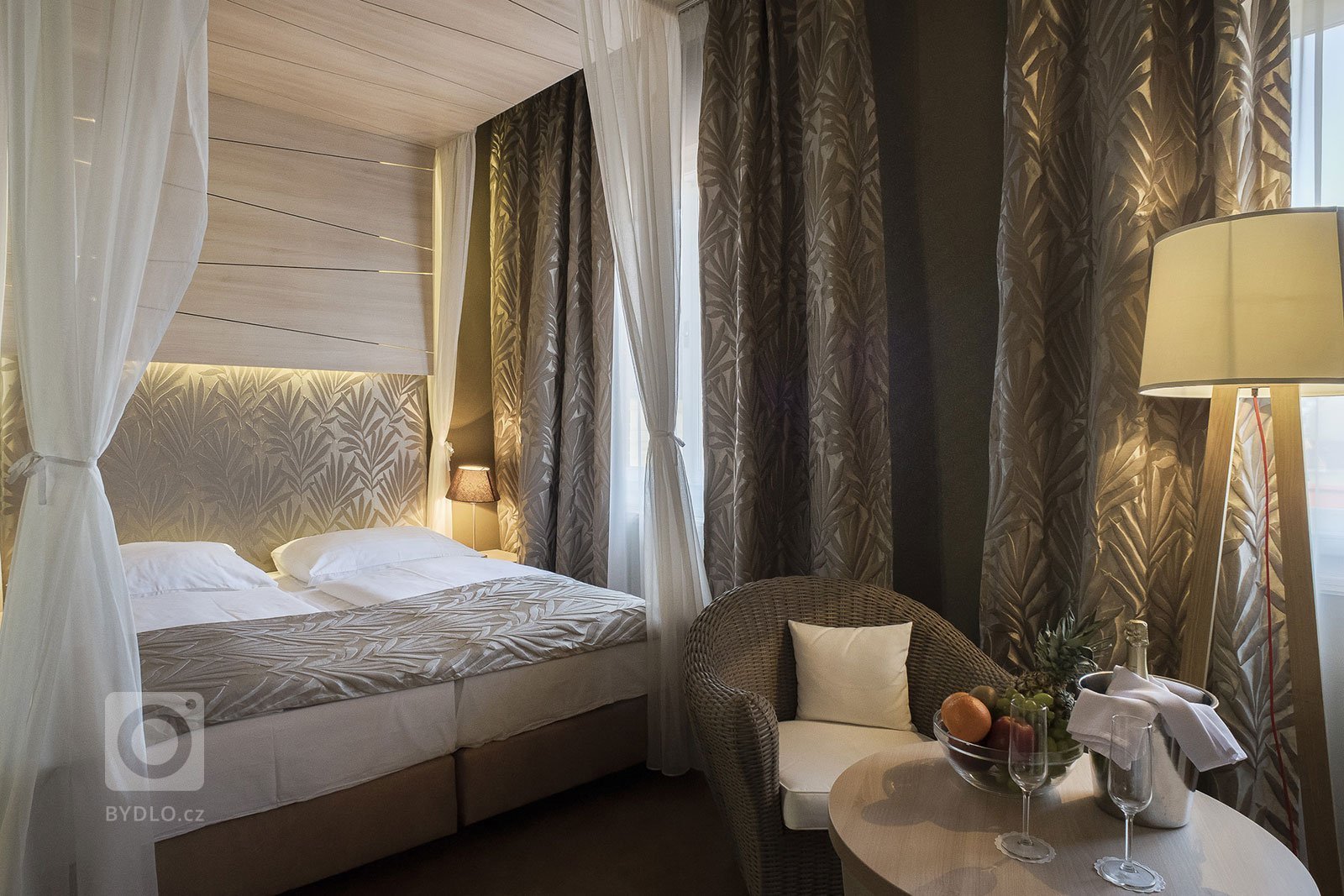 HOTEL KAMPA GARDEN POKOJE