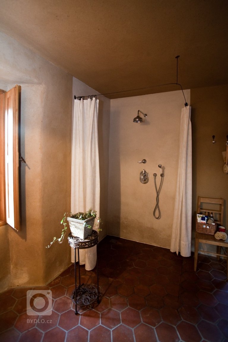 add picture to album