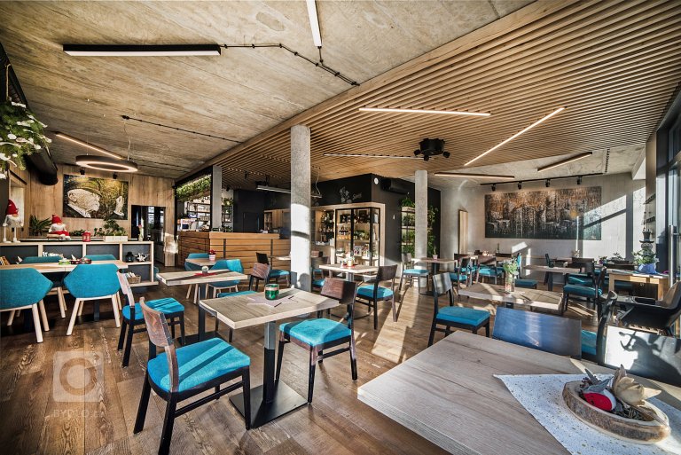 add picture to album