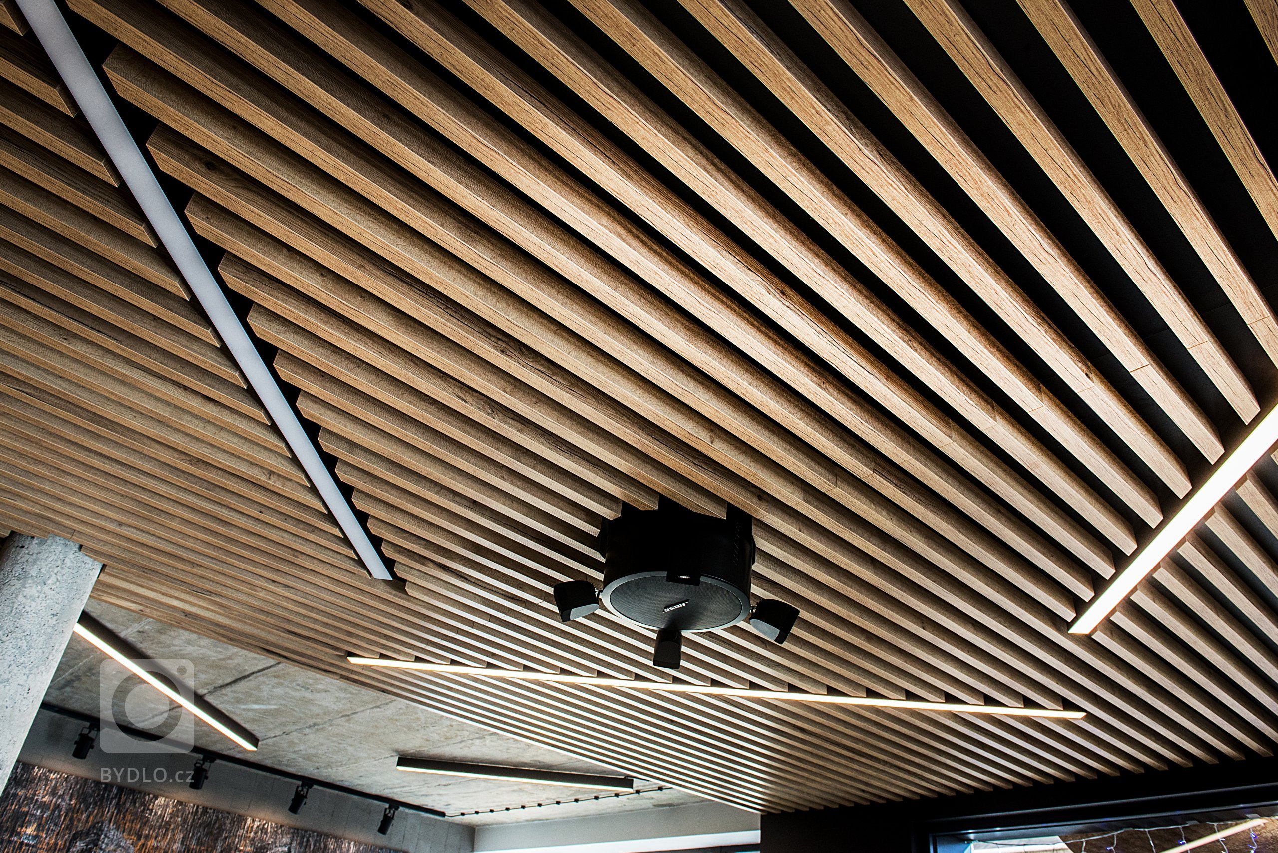 Kompletní refresh resturace Honner v Českých Budějovicích.