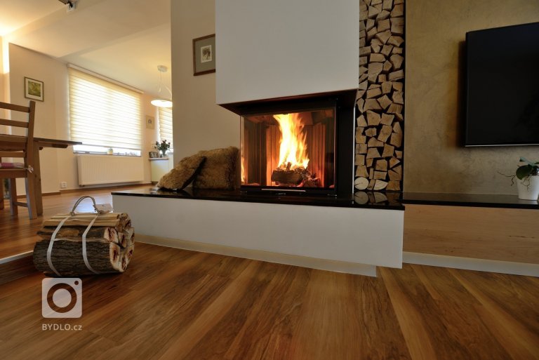 add picture to album