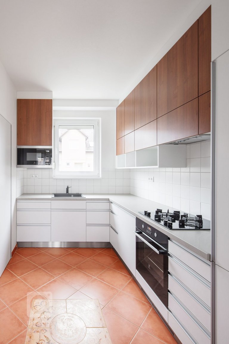 add picture to album