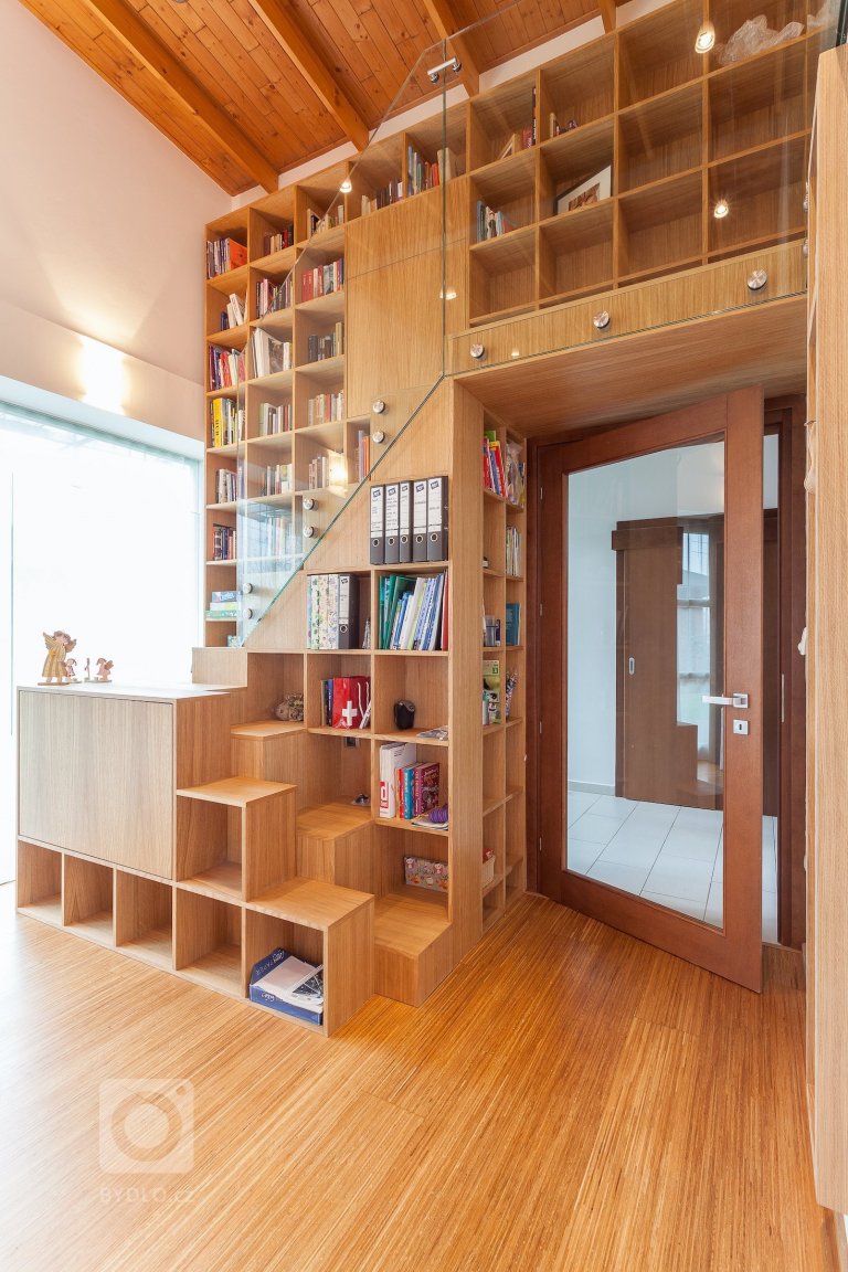 add picture to album