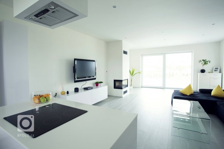 add picture to album