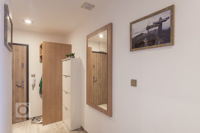 add picture to album