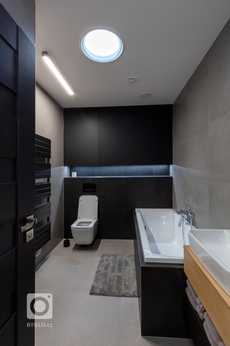 add picture to album