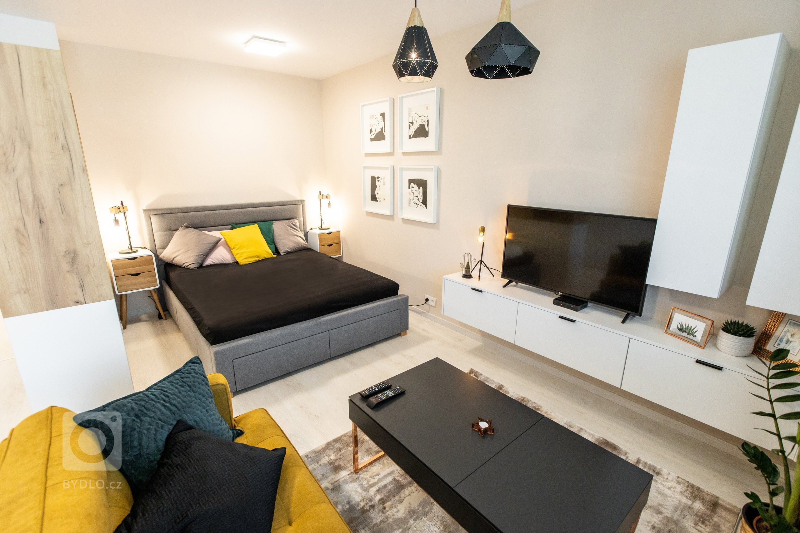 Apartmán v developerskom projekte Malé Krasňany, ktorý poníma obývaciu izbu, spálňu, aj kuchyňu v jednom priestore, no napriek tomu je táto realizácia krásna a…