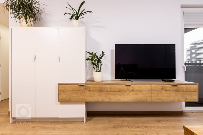 add picture to album