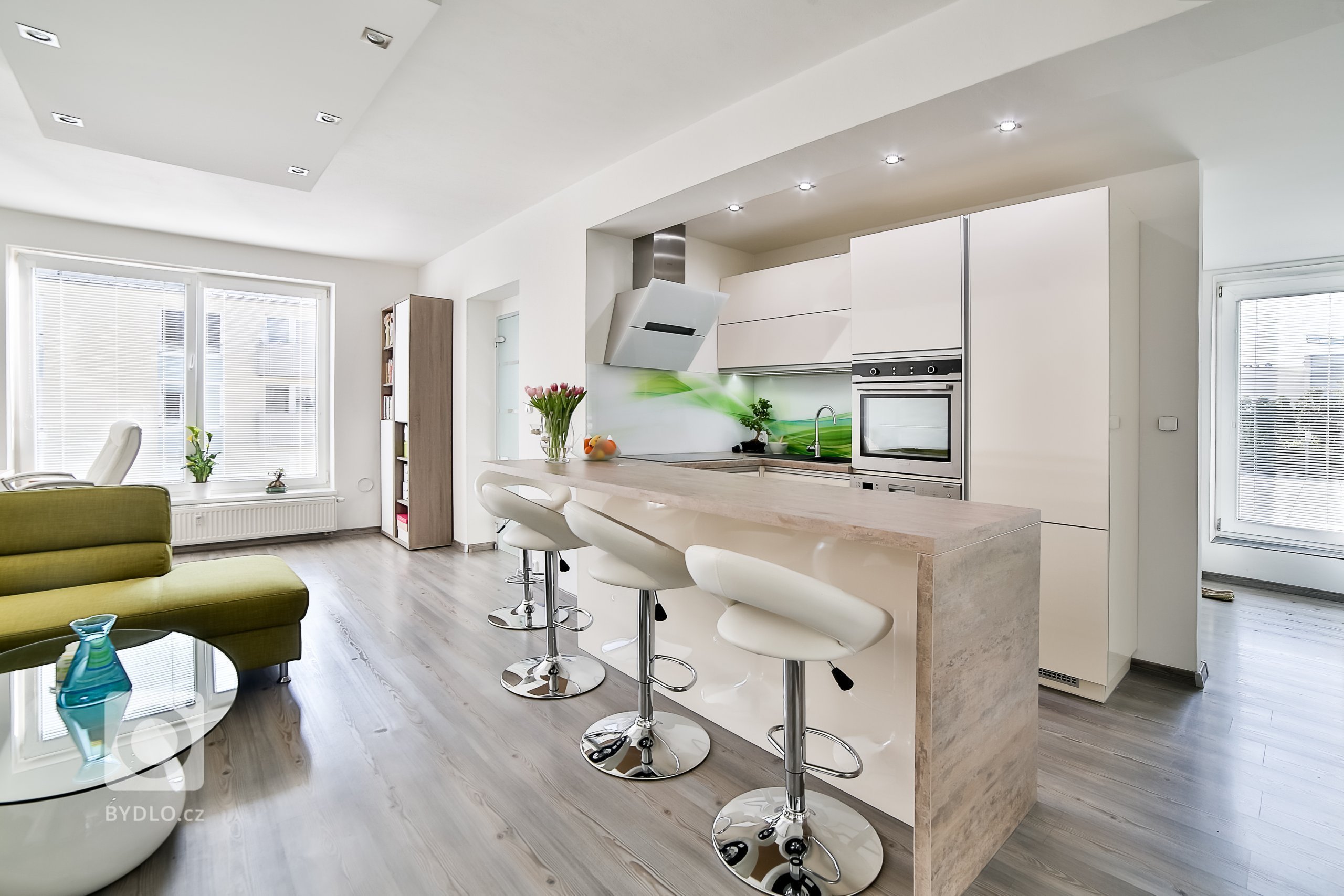 Moderní kuchyně v novostavbě