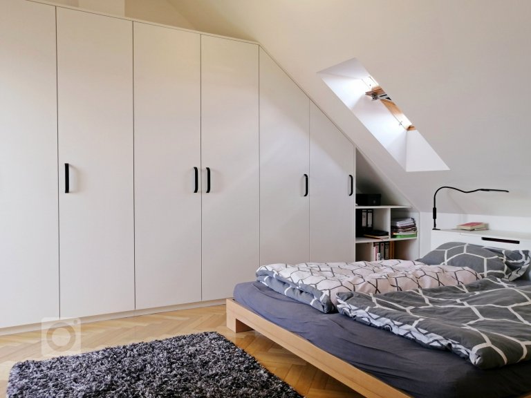 add picture to album