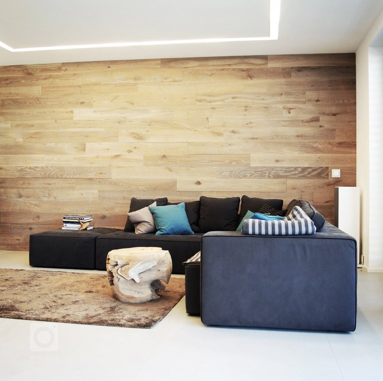 add picture to album