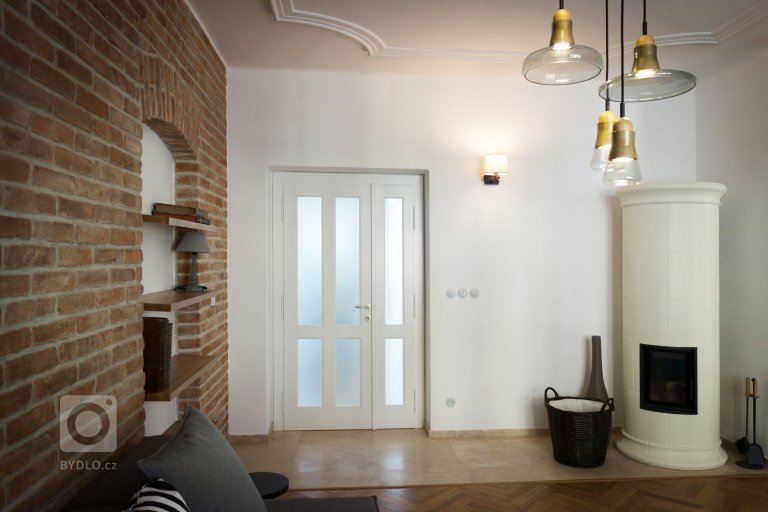 add picture to album