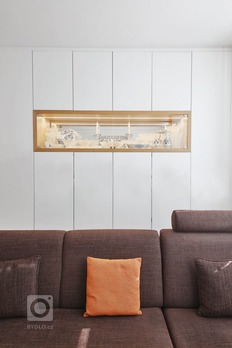 add picture to album