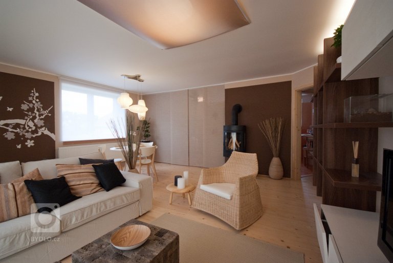 add picture to album