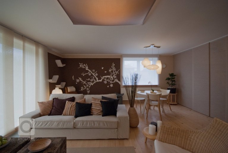 add picture to album