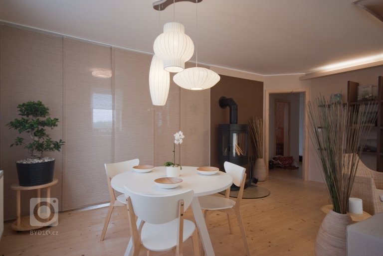 add picture to album