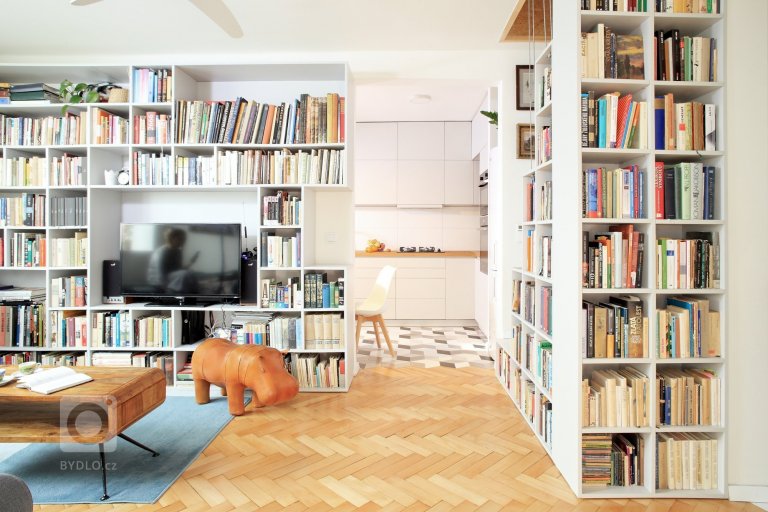 add picture to album