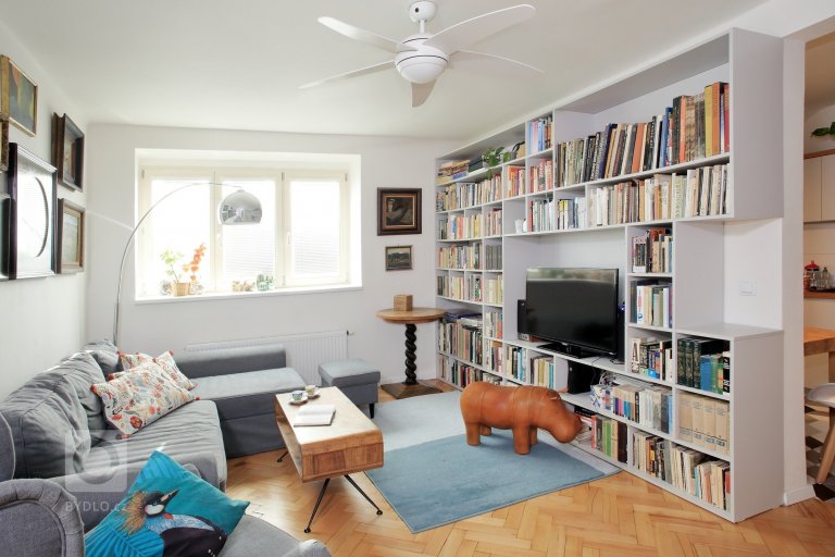 add picture to album