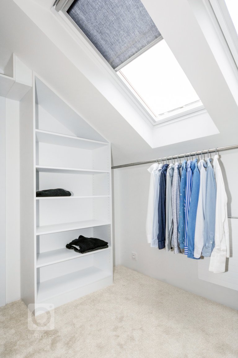 add picture to album