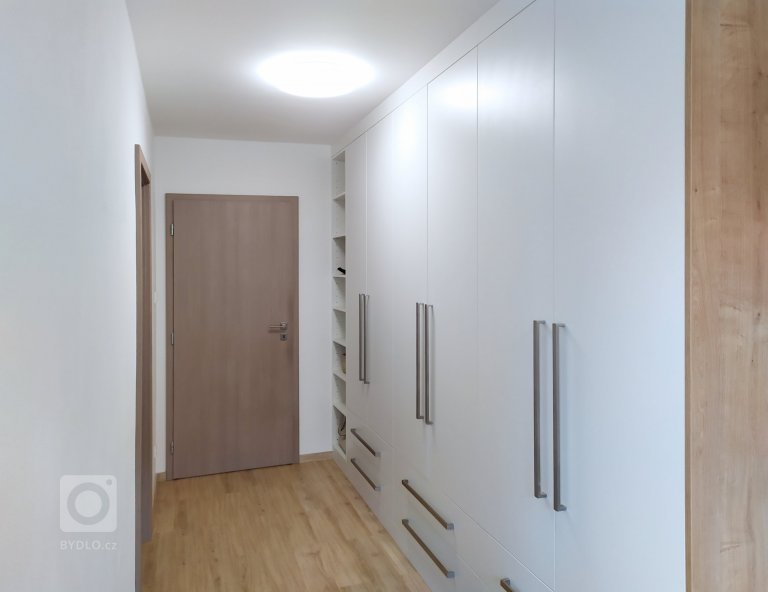 add picture to album