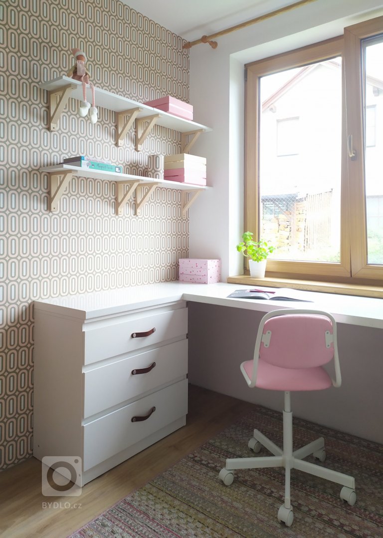 add picture to album