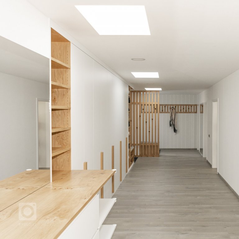 add picture to album