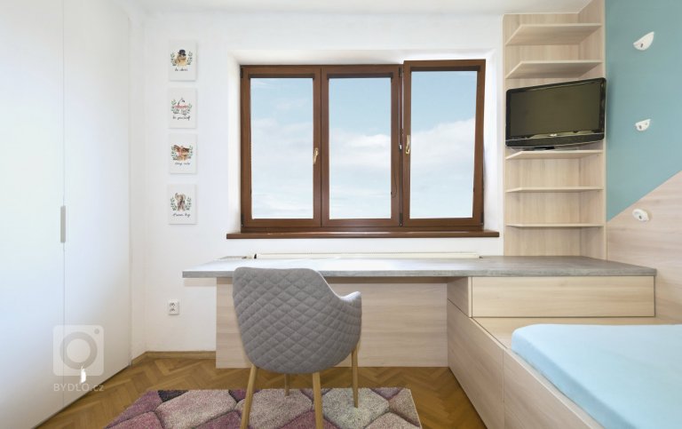 add picture to album