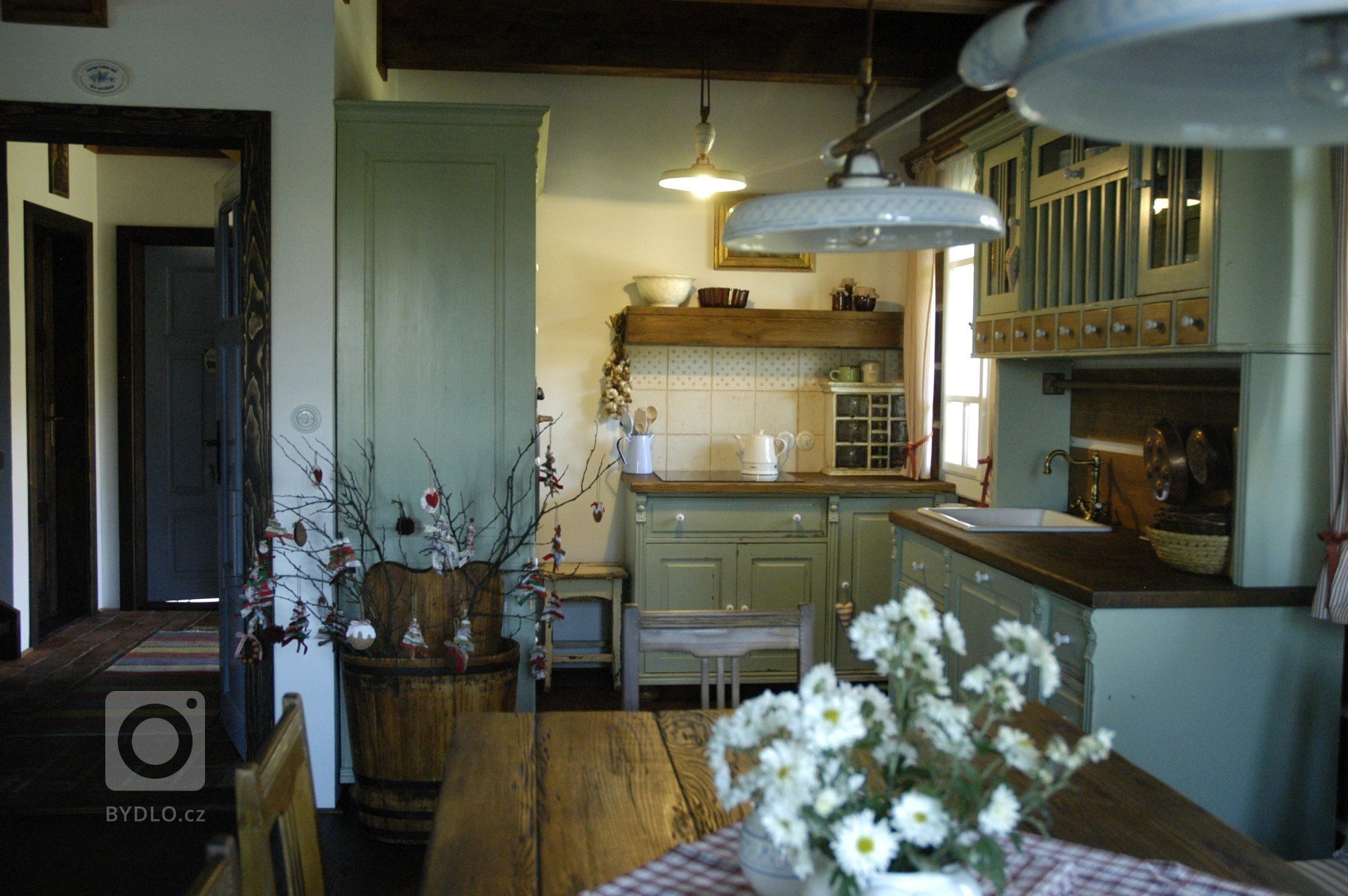 Chaloupka kde se zastavil čas, vrátí Vás o několik desetiletí zpět.
