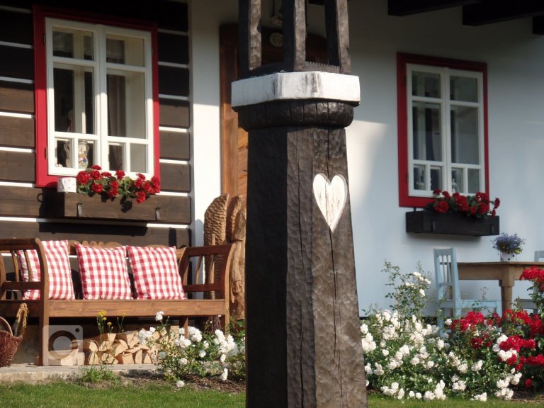 add picture to album