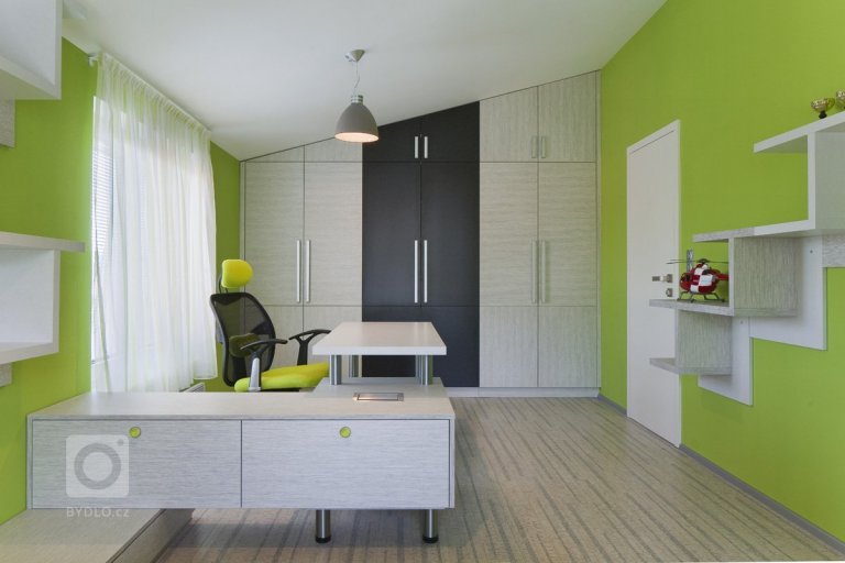 add picture to album