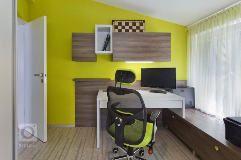 add picture to album