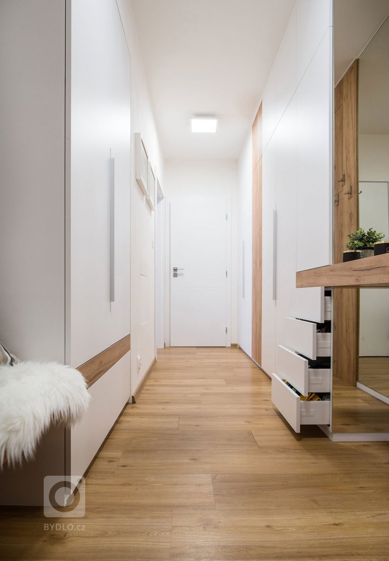 add picture to album