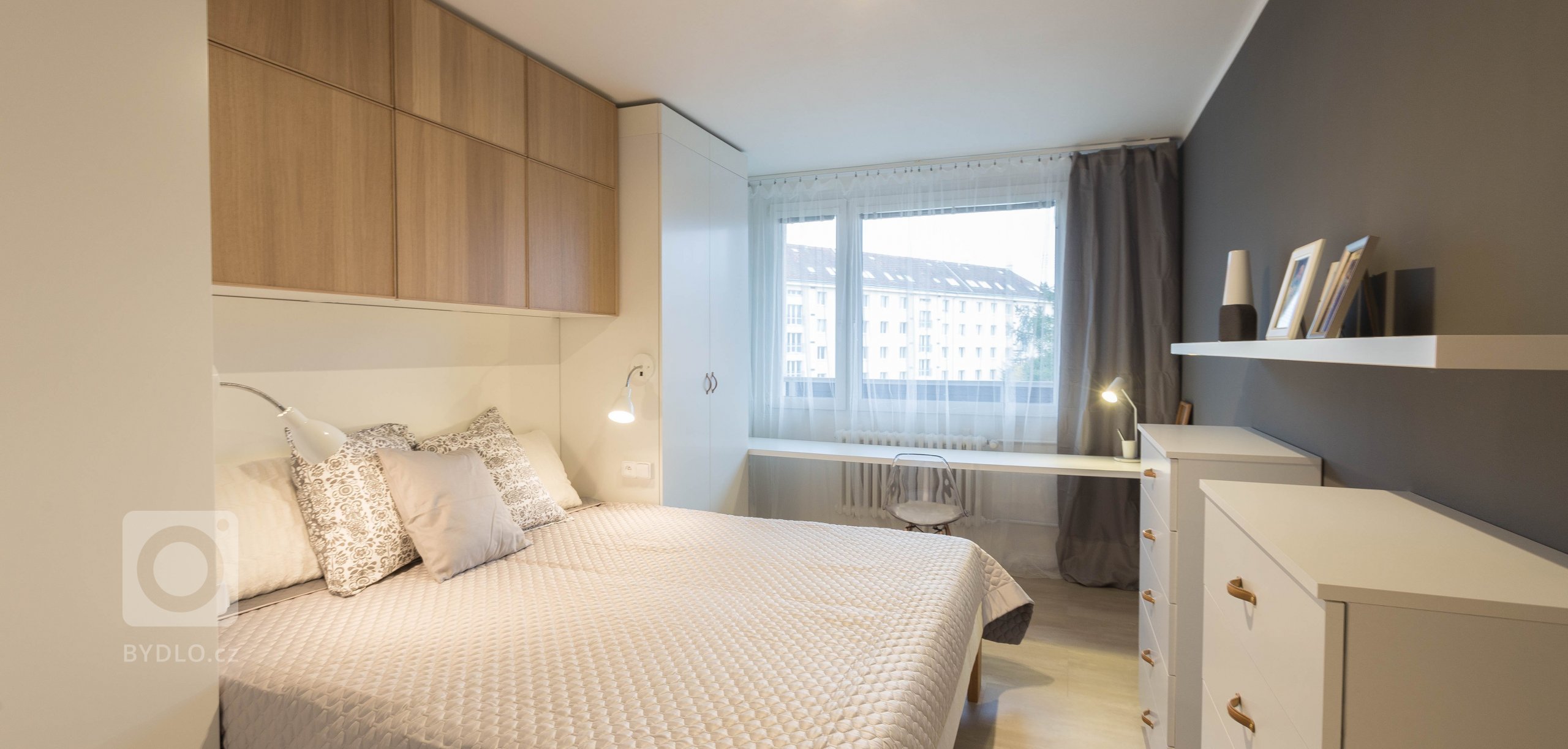 Majitelé mi svěřili kompletní rekonstrukci od návrhu až po realizaci. Smyslem celého projektu bylo umožnit majitelům tři základní hodnoty budoucího bytu. 1.…