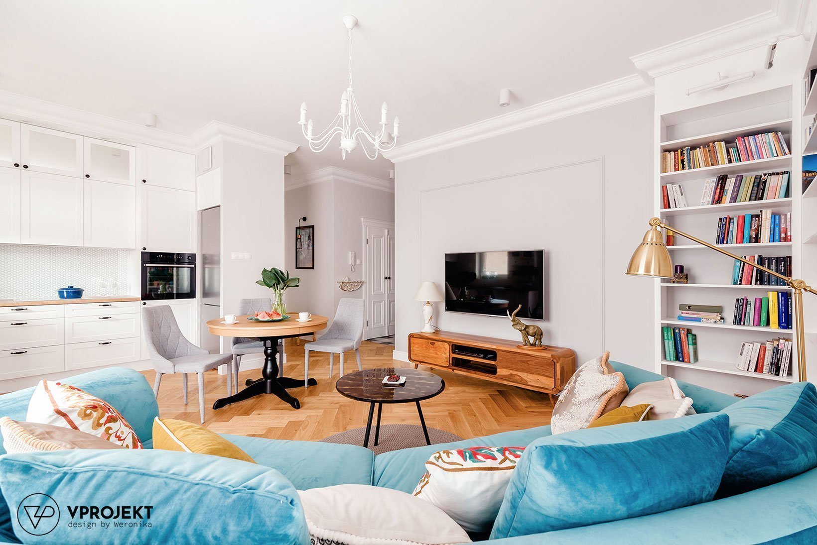 Barevný interiér s nádechem retro stylu