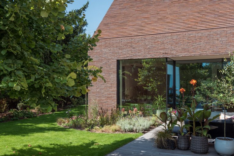 Broken House – originální dům, který zapadá do okolí