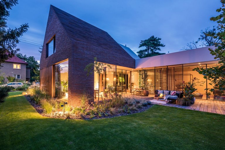 Broken House – originální dům, který zapadá do okolí