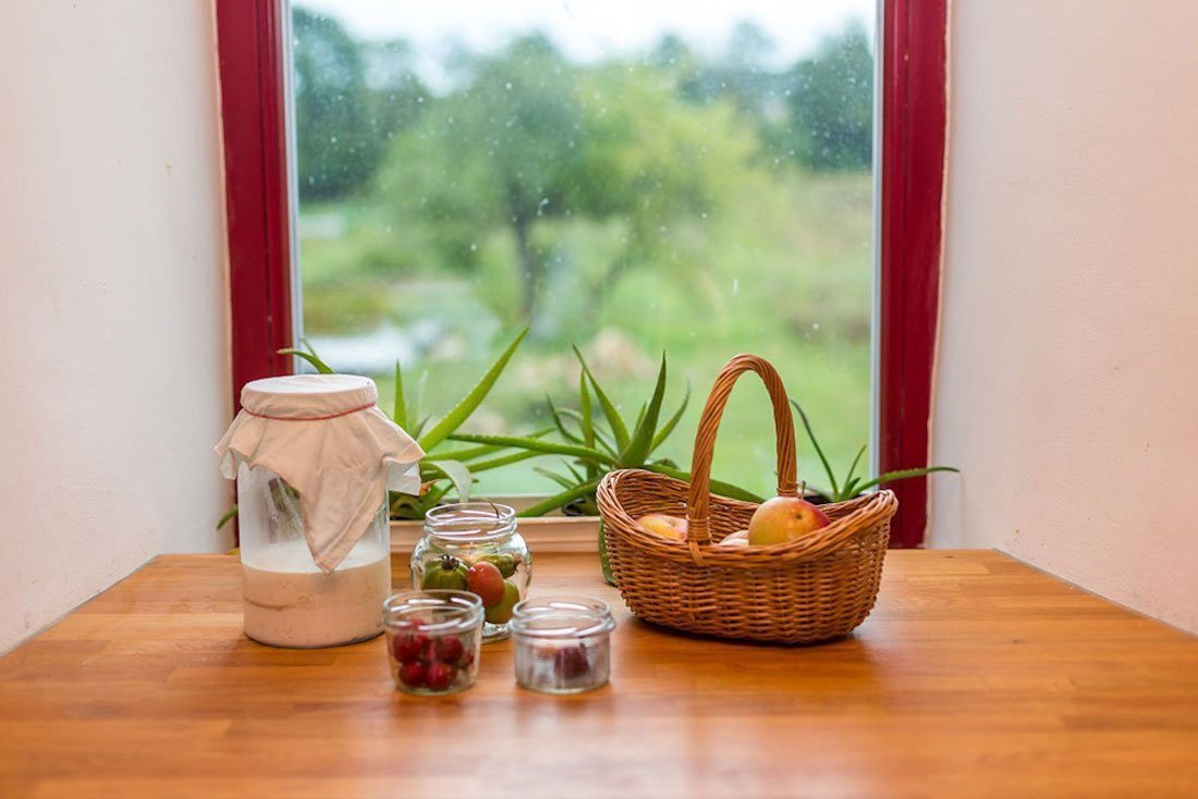 Namísto dřevostavby bydlí ve zrekonstruované sýpce