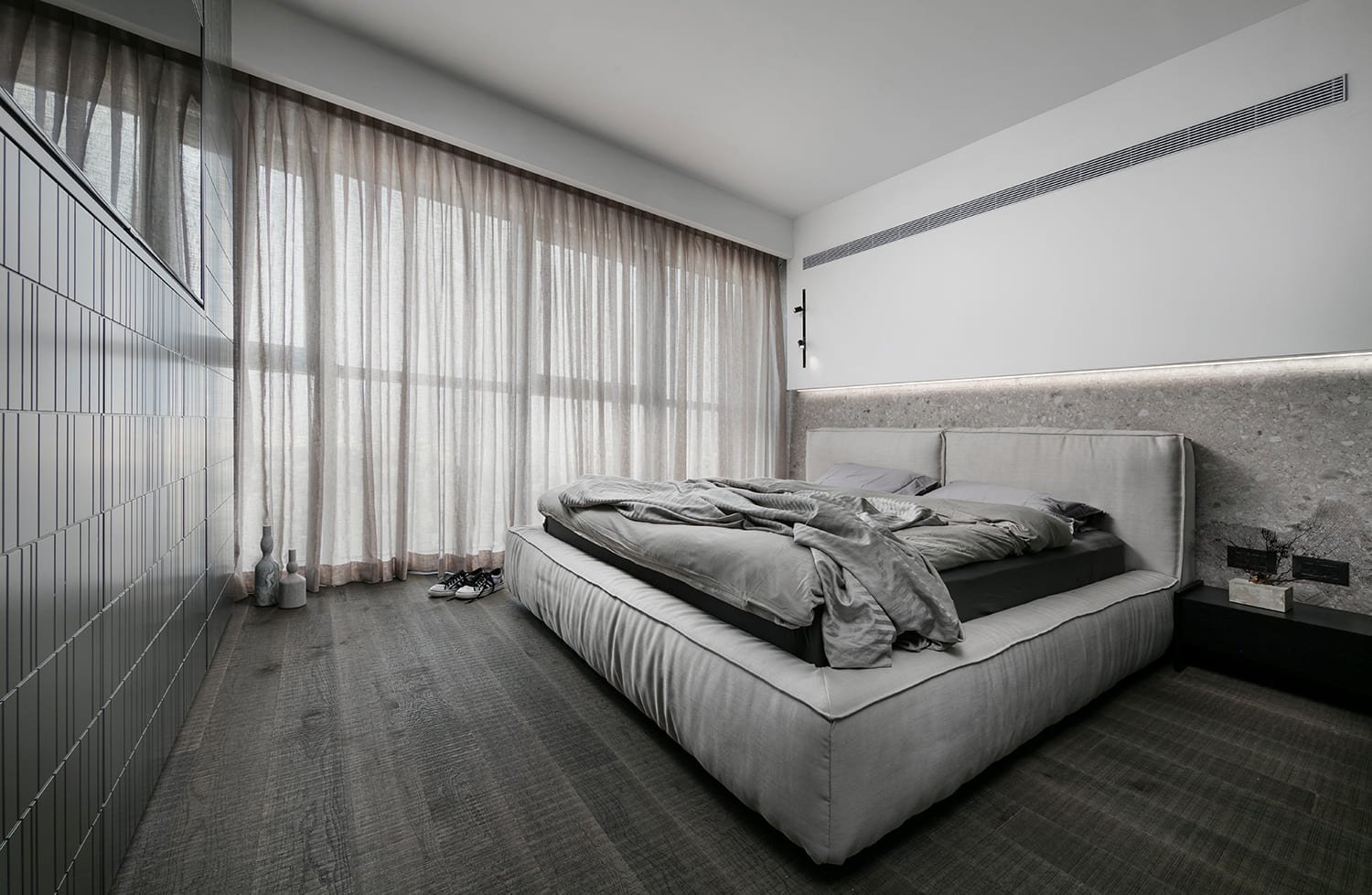 Byt s výhledem staví na kontrastech a současných trendech