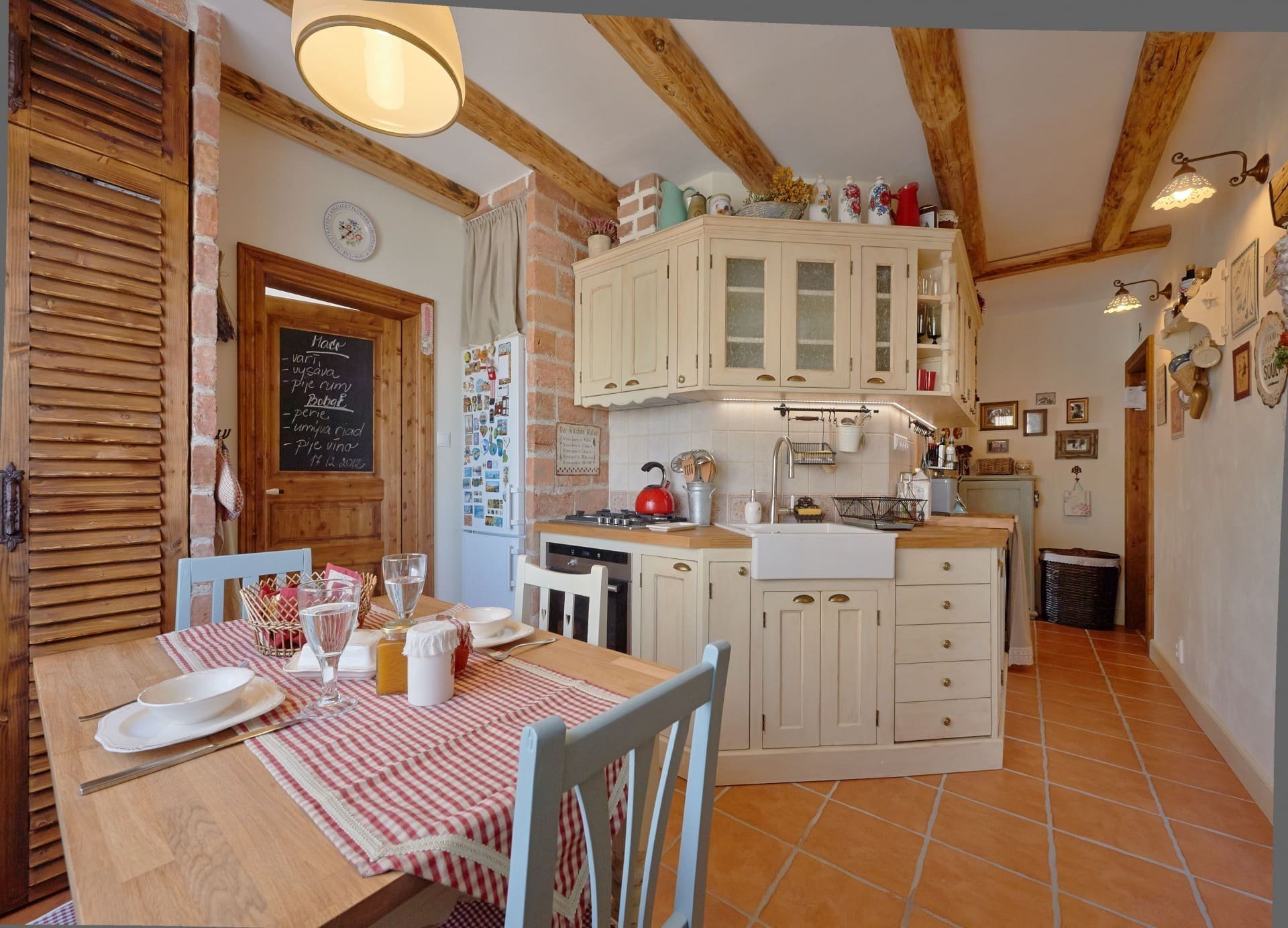 Byt ve venkovském stylu v panelovém domě