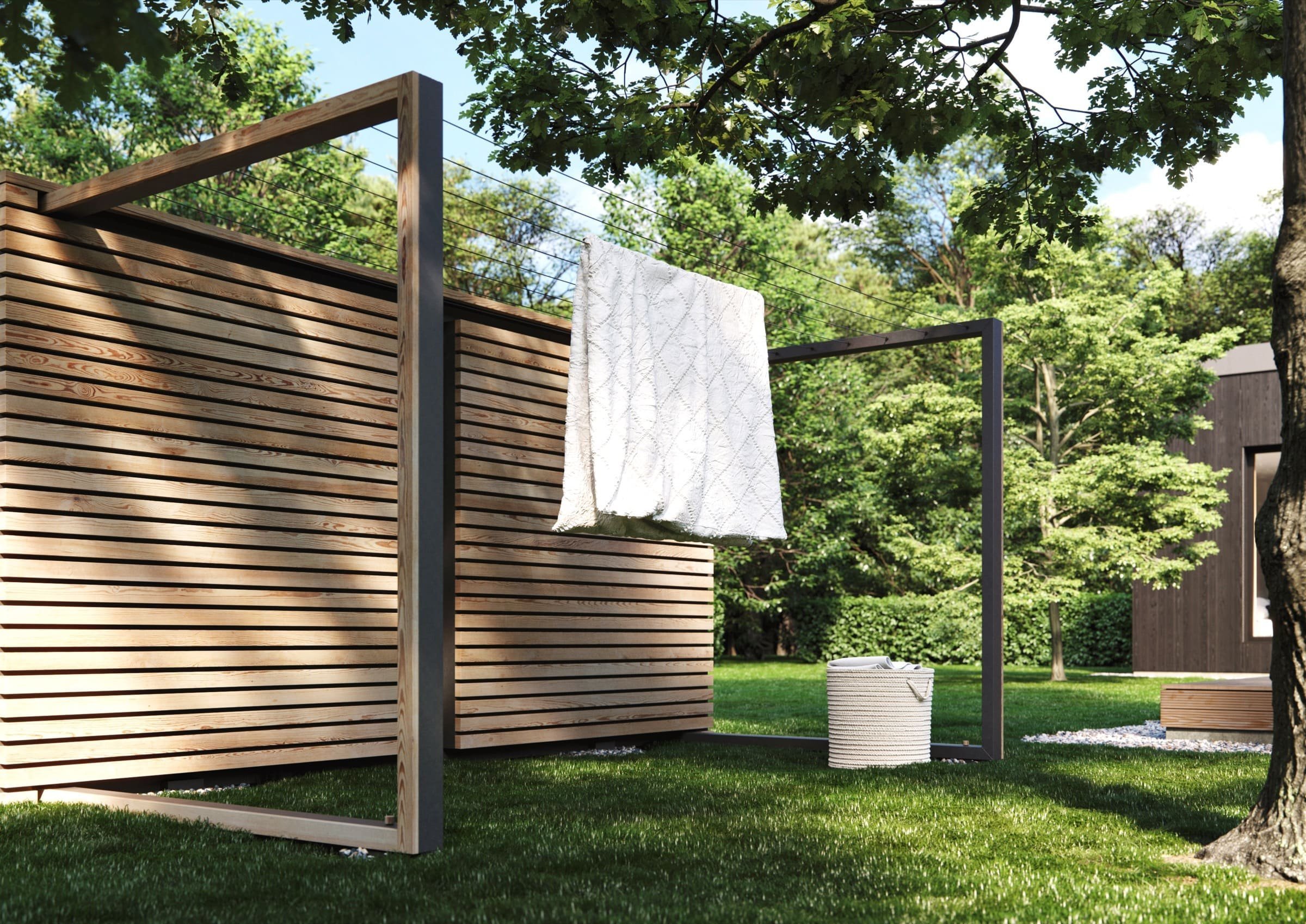 Chytrý plot v sobě ukryje pergolu, posezení či věšák na prádlo